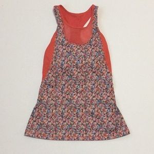 Lululemon Workout Tank Top (Size 4)